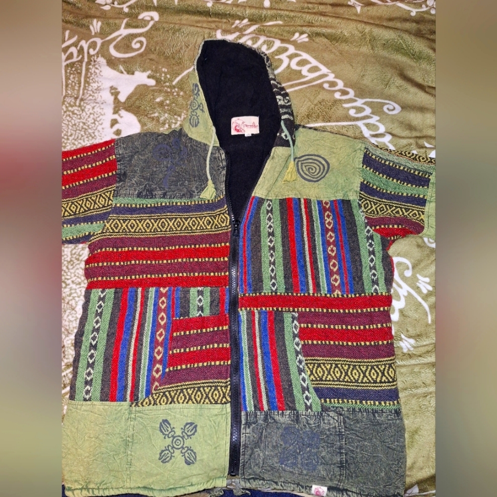 Colorful Green Patchwork Hoodie With Fleece Lining Unisex 2XL Never Worn